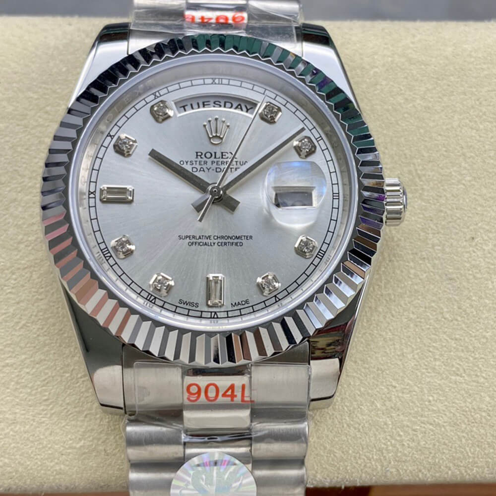 R01ex Day-Date 40