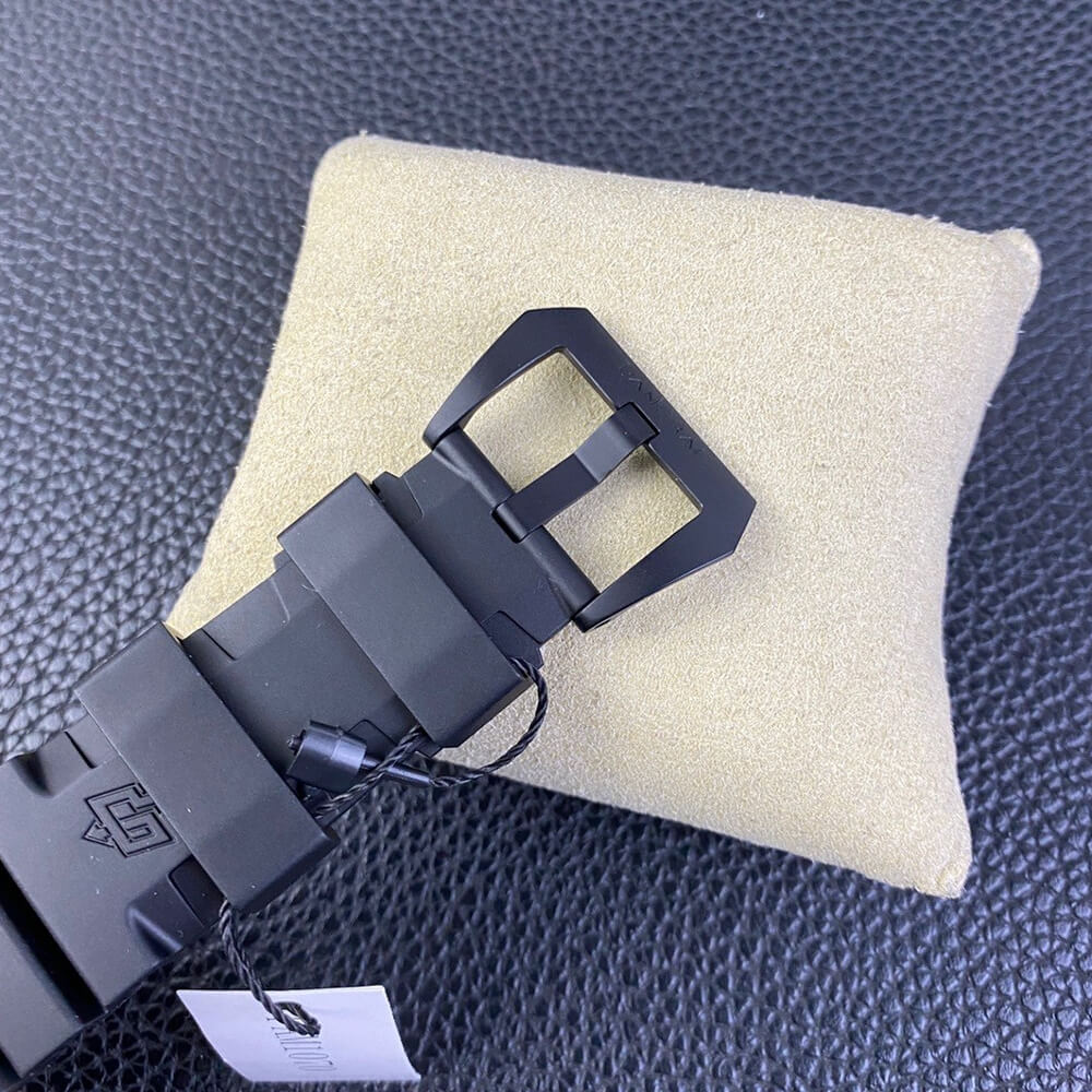 Pa*e*a1 Submersible  44mm