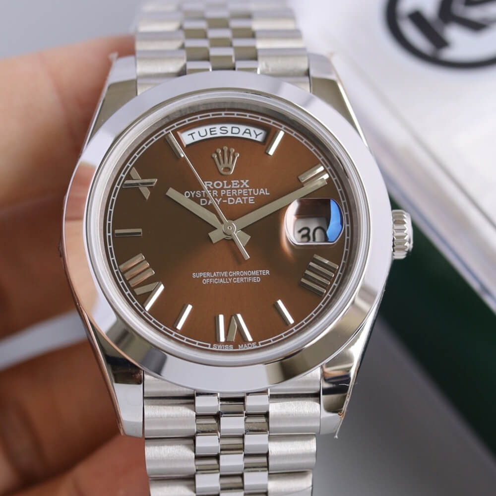 R01ex Day-Date 41