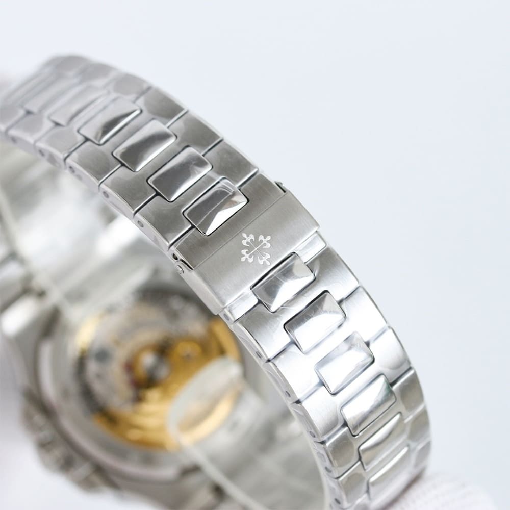 Pat*k Phi1i*pe Nautilus 5711