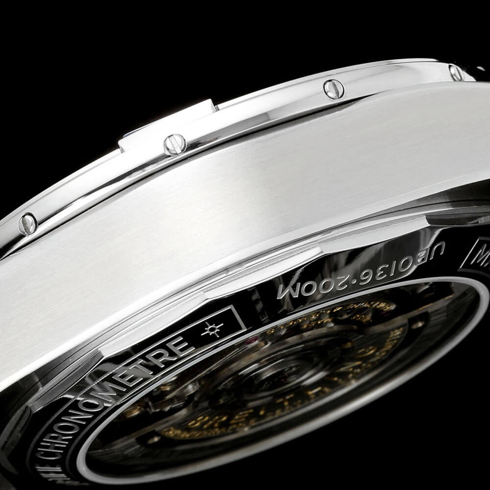 Breitling S*per Chronomat B01 44