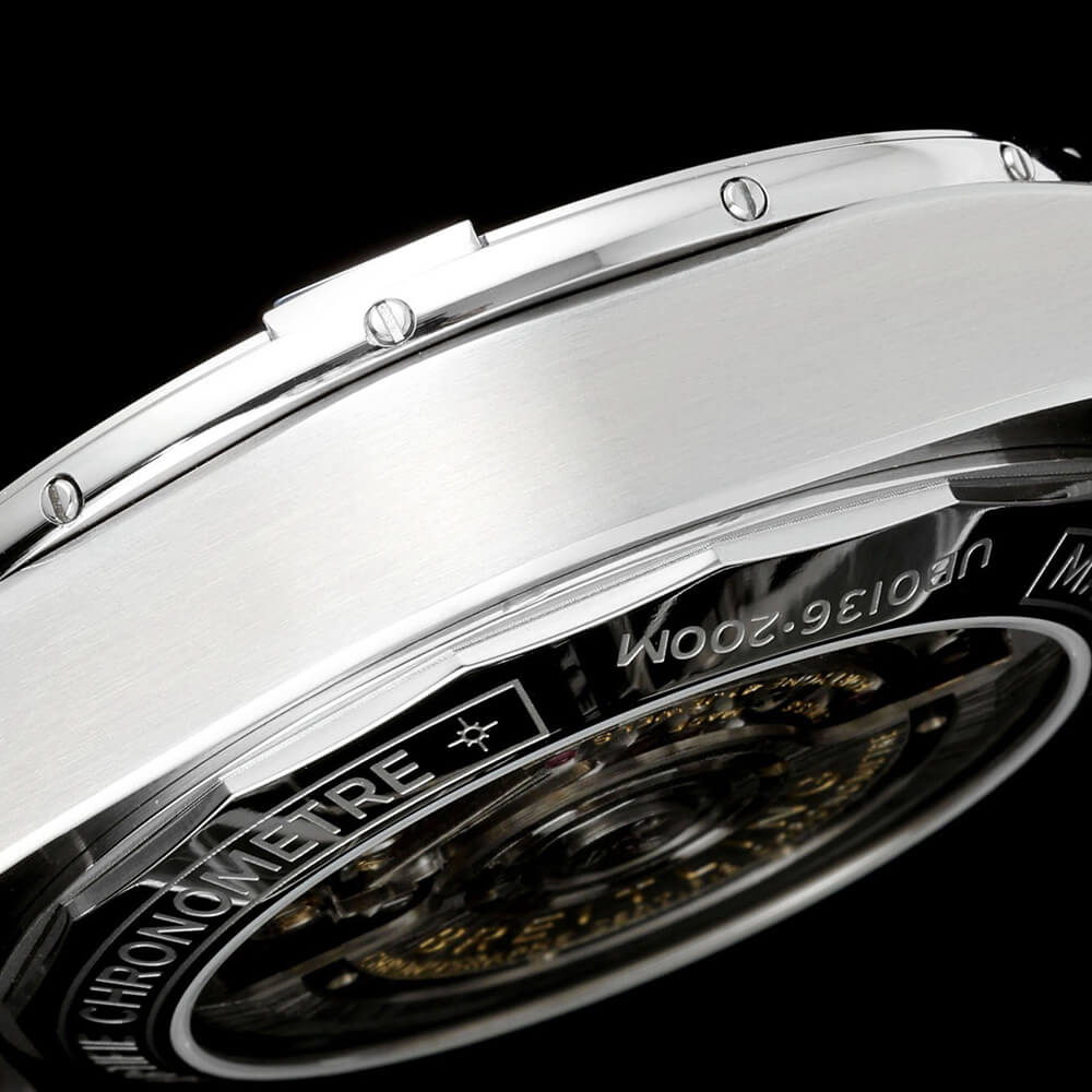 Breitling S*per Chronomat B01 44