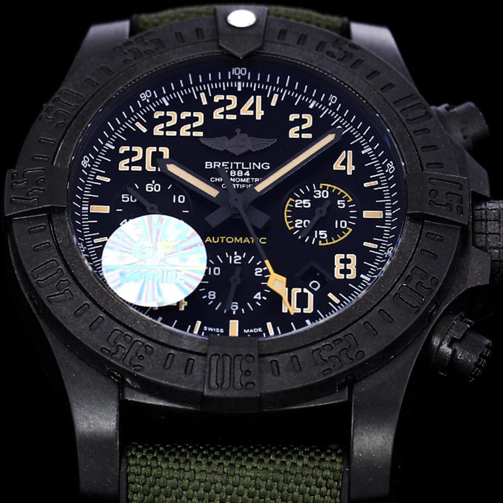 Breitling Avenger 45