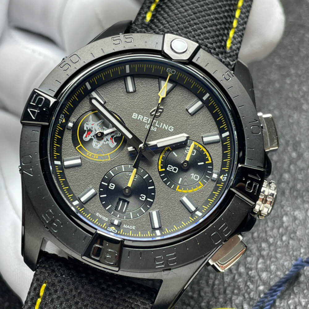 Breitling Bulgari Avenger B01 Chronograph 44 Night Mission Dust Devils