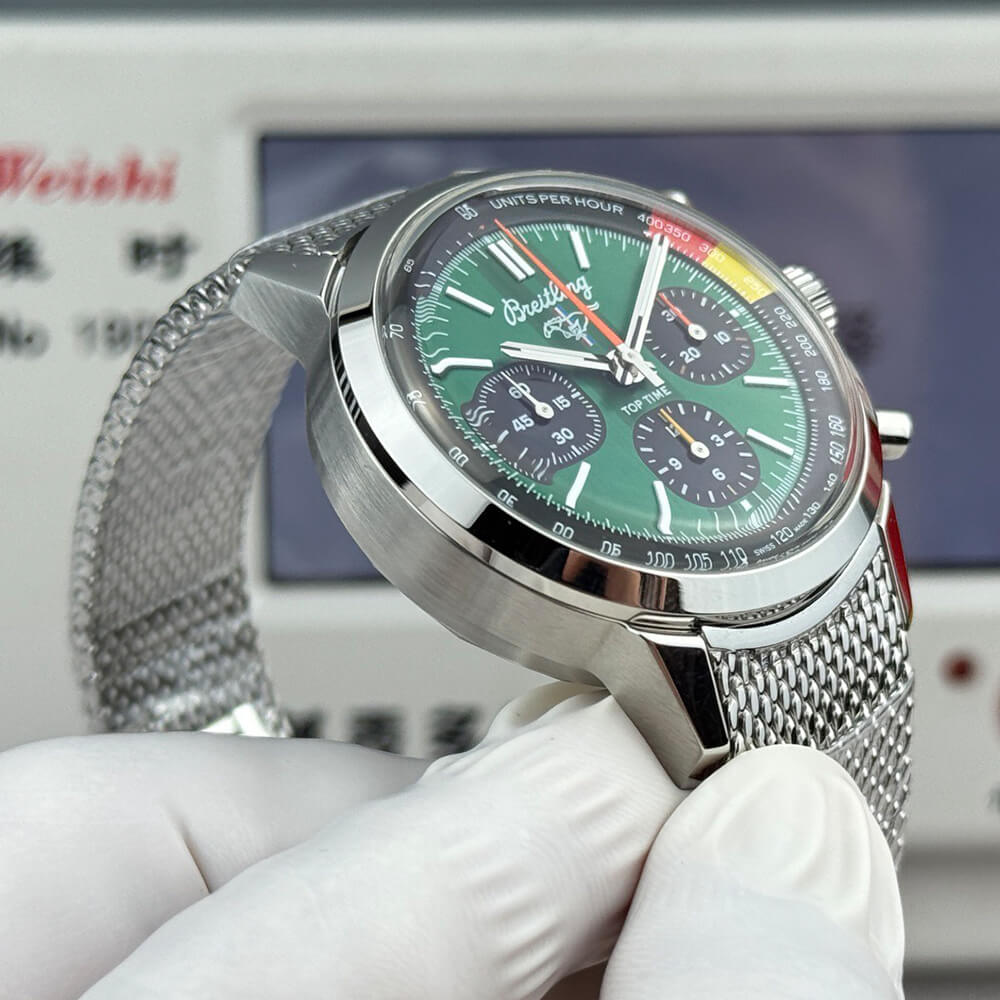 Breitling Top Time B01 Ford Mustang