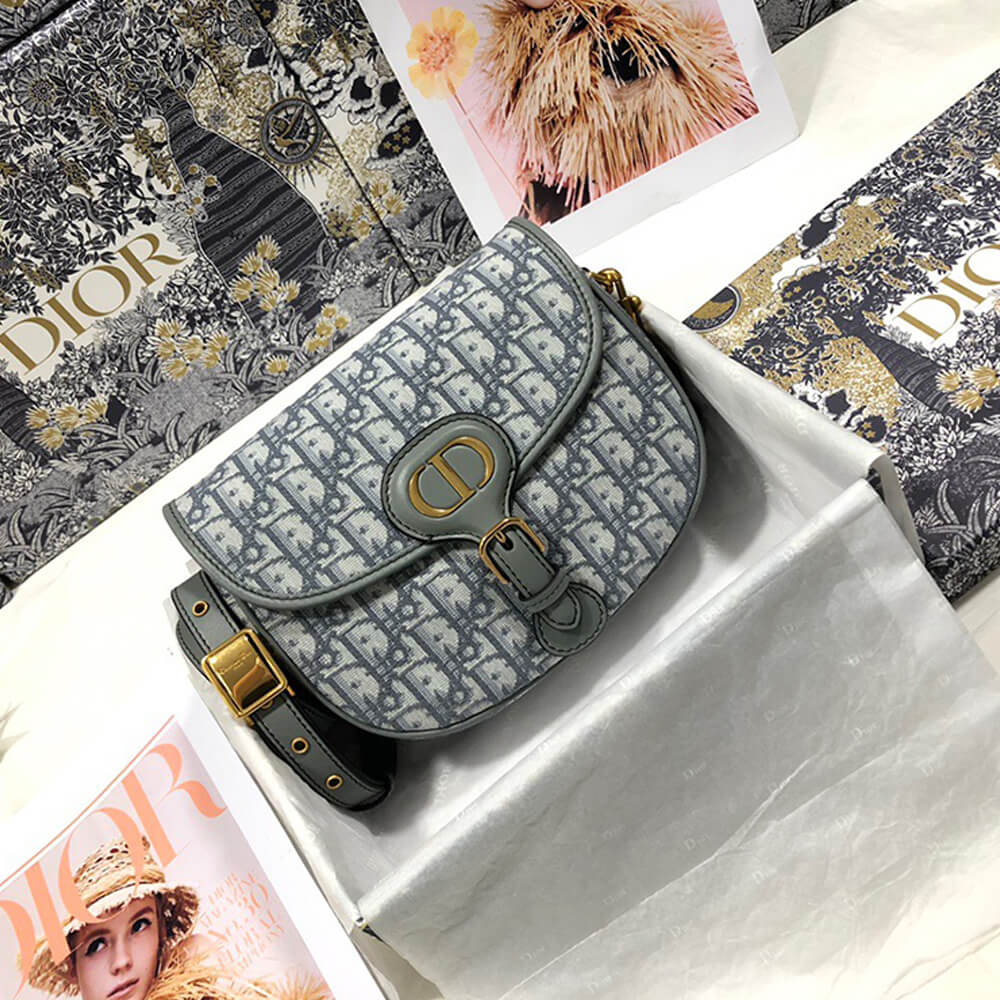 MEDIUM D10r BOBBY BAG