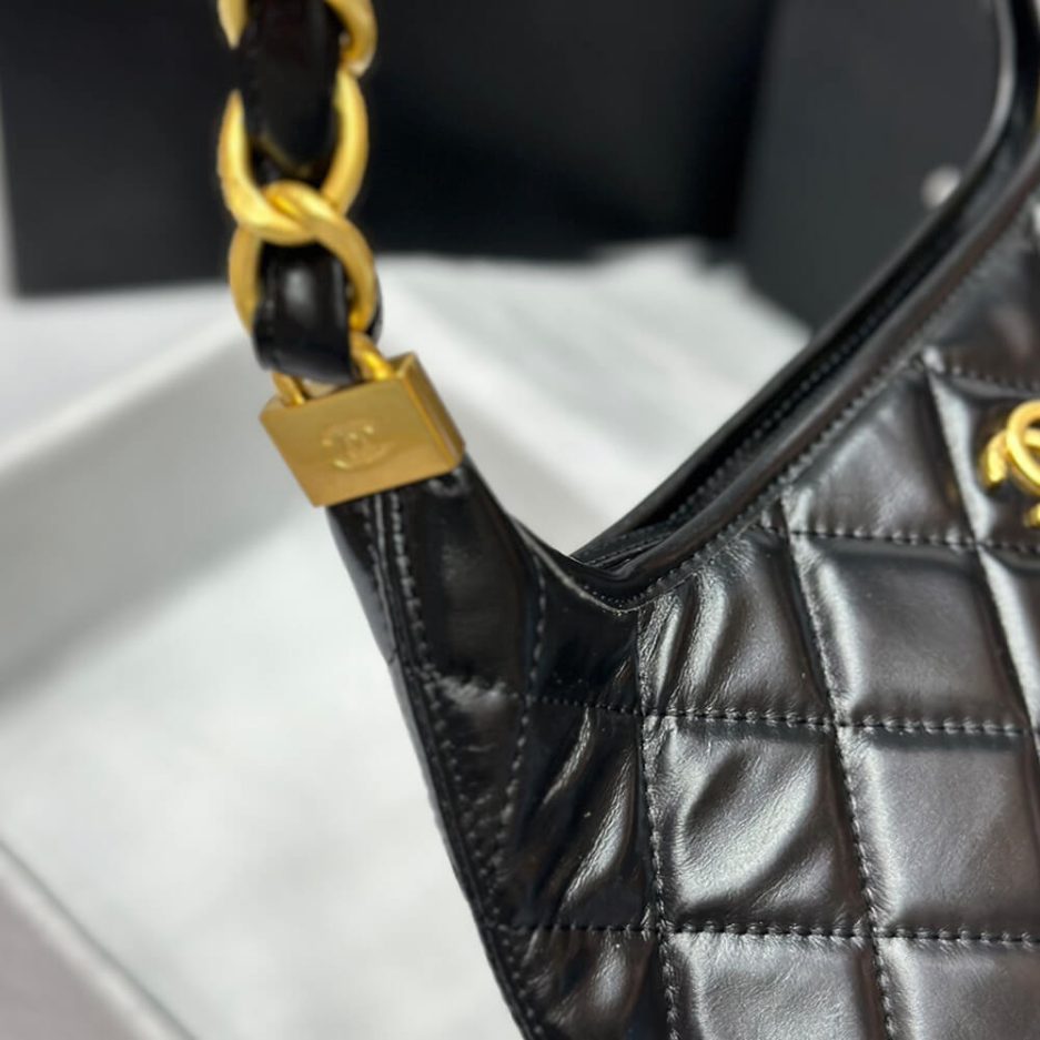 Ch**el HOBO BAG