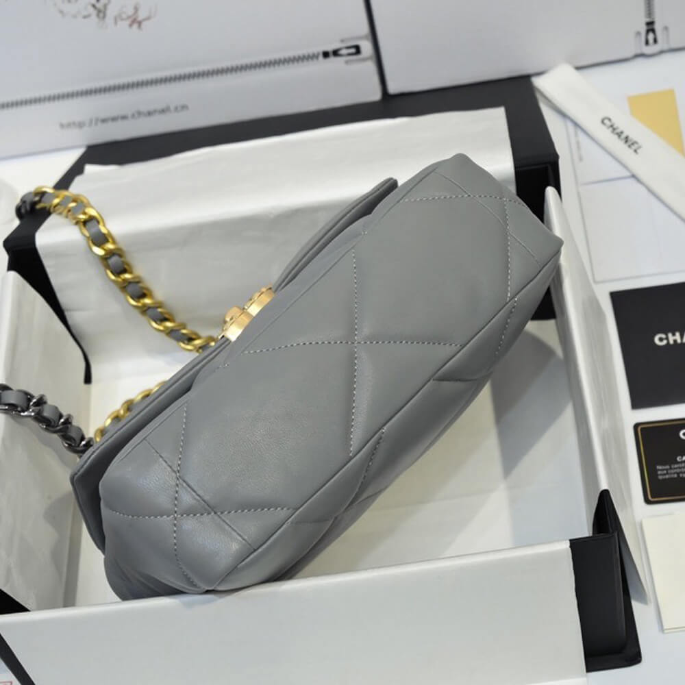 Ch**el 19 HANDBAG