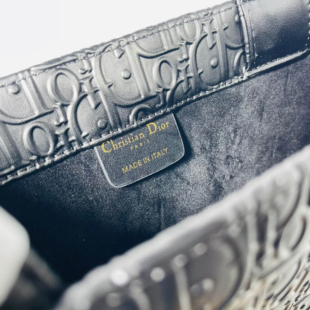 LARGE D10r BOOK TOTE