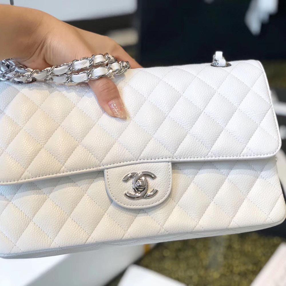 Ch**el Classic Flap Handbag