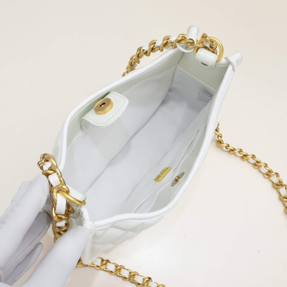 Ch**el HOBO HANDBAG