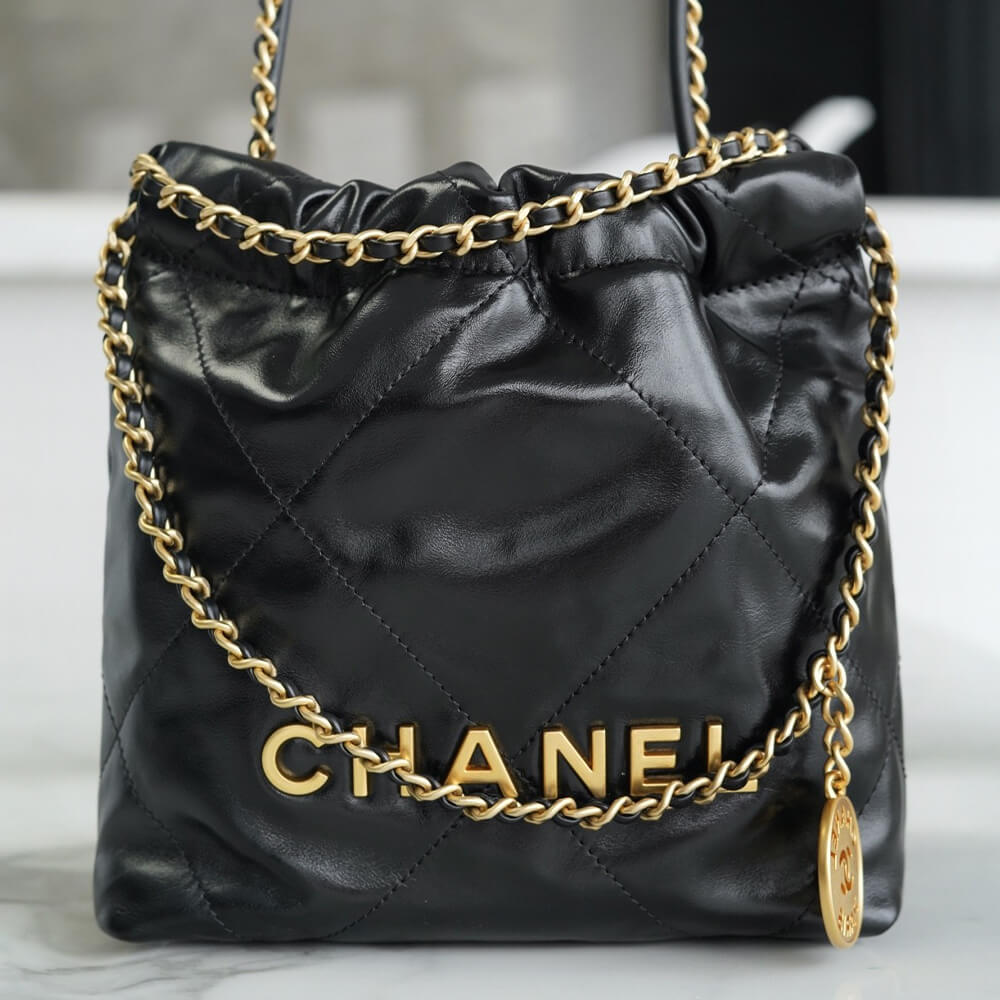 Ch**el 22 MINI HANDBAG