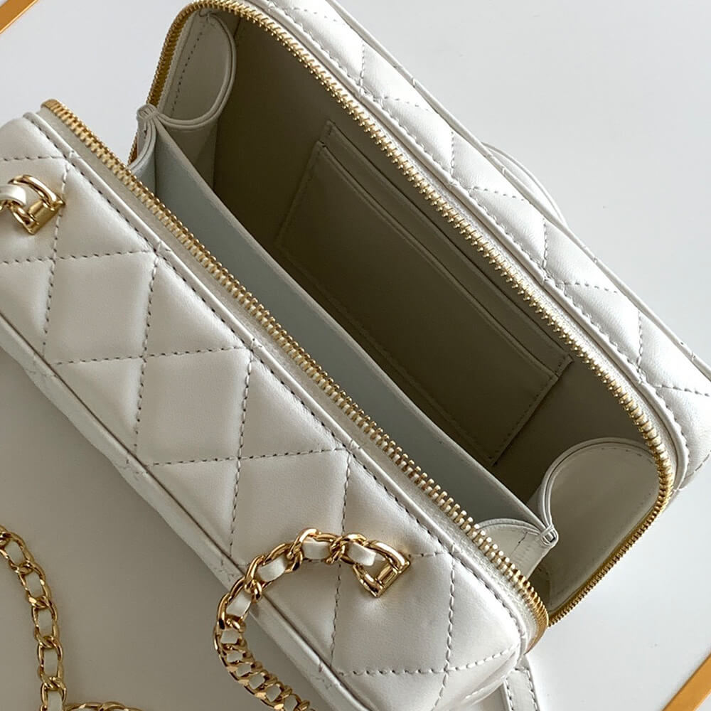 Ch**el CAMERA BAG