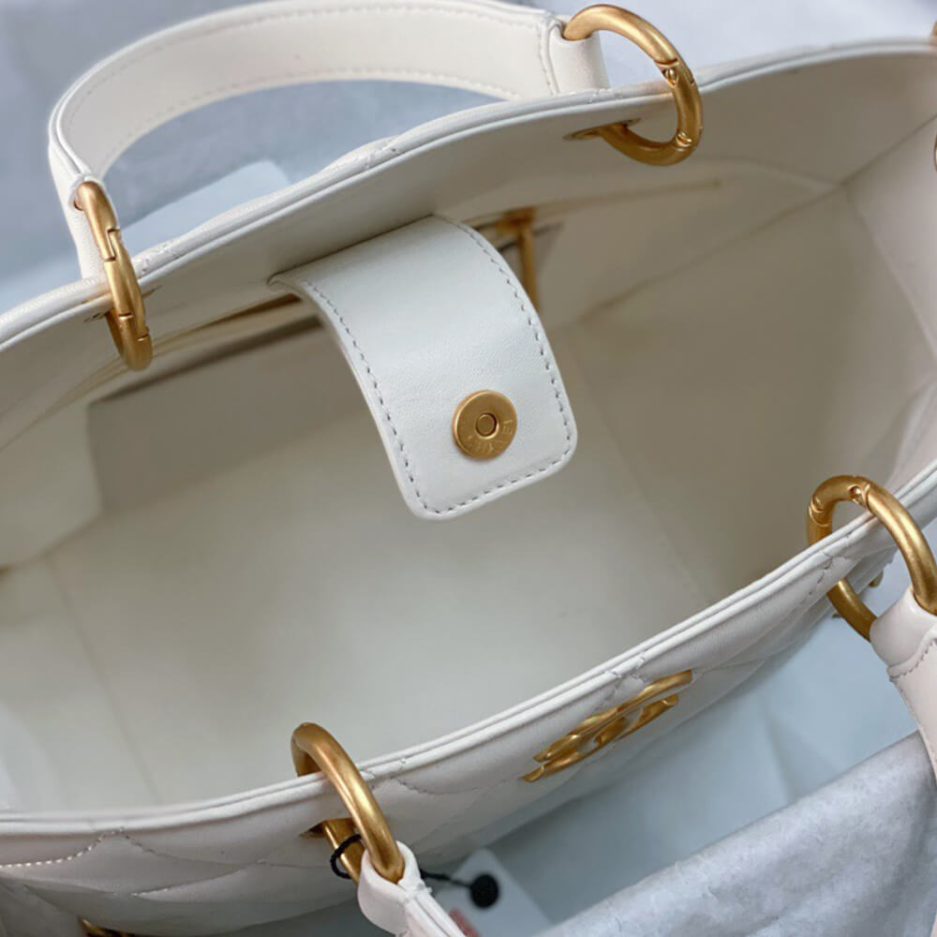 Ch**el SHOPPING BAG