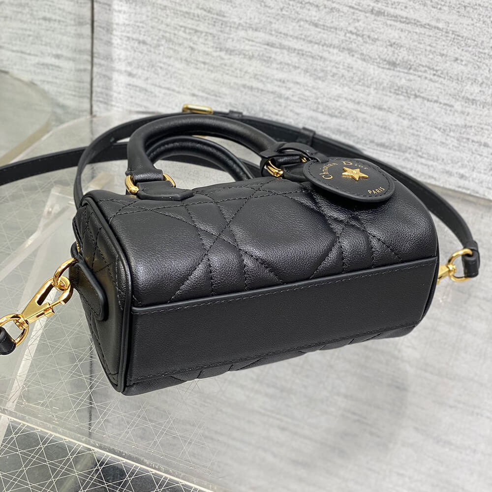 D10r Groove 16 Bag