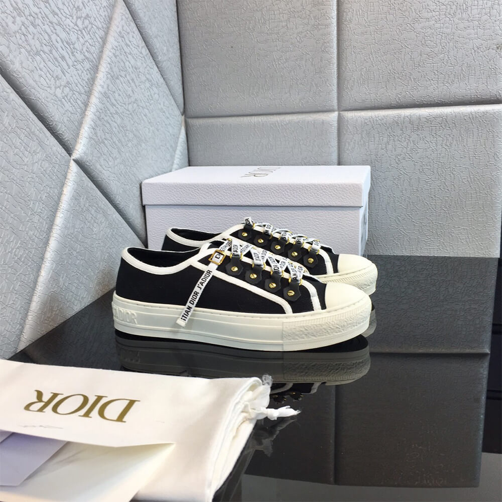 WALK’N’D10r SNEAKER
