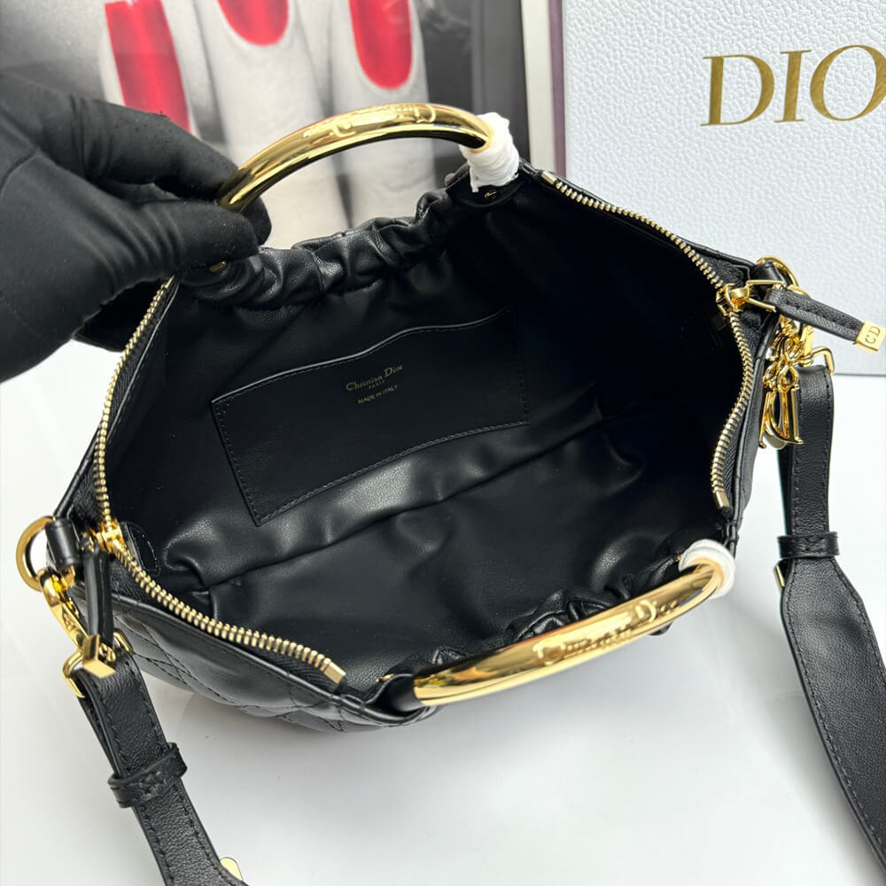 D10r Walk in D10r Purse
