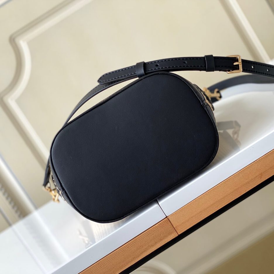 LV Petit Bucket