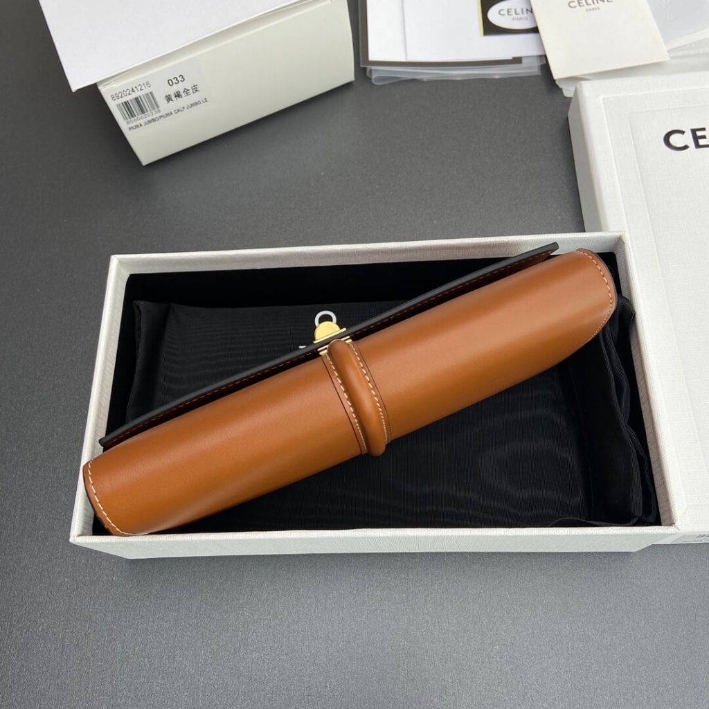 Ce1i*e 16 Large Wallet in Shiny Calf Leather