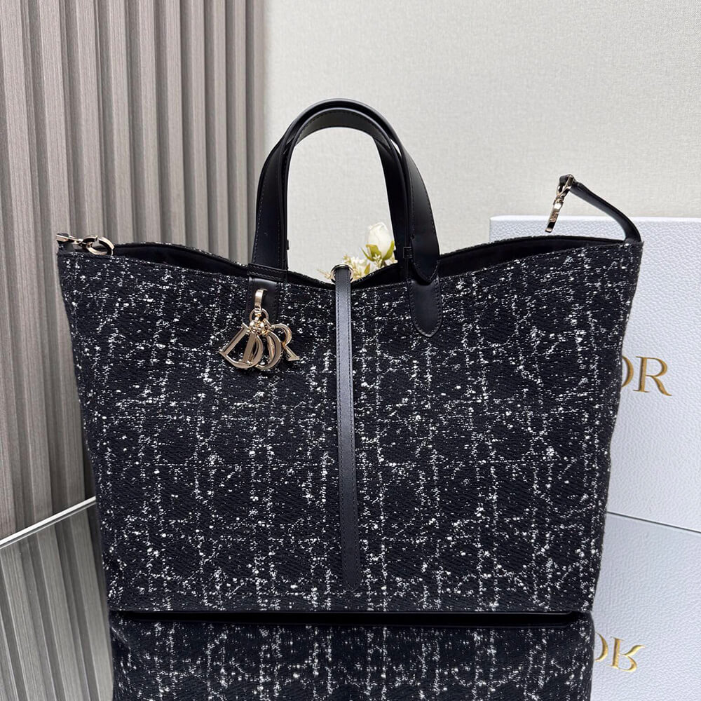 Large D10r Toujours Bag