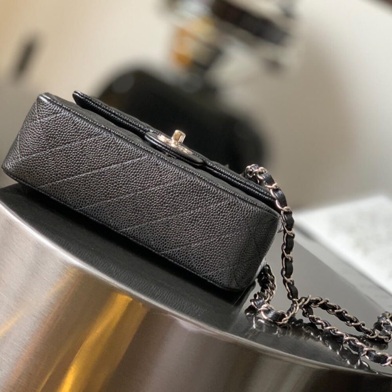 Ch**el MINI FLAP BAG(HIGH-END GRADE)