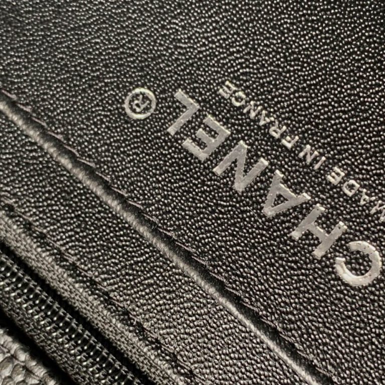 Ch**el MINI FLAP BAG(HIGH-END GRADE)