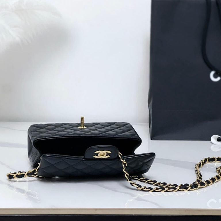 Ch**el MINI FLAP BAG(HIGH-END GRADE)