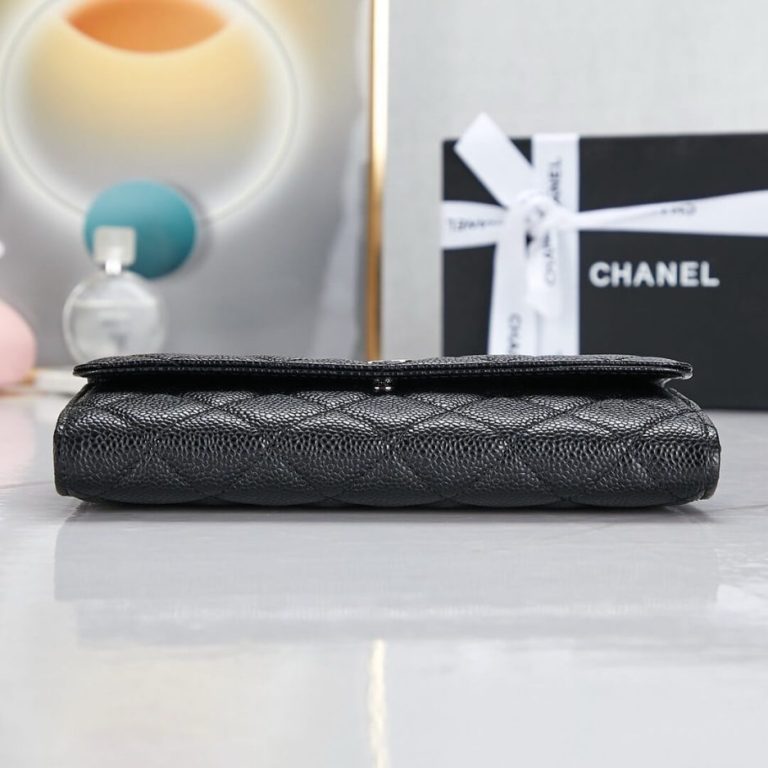 Ch**el classic long wallet