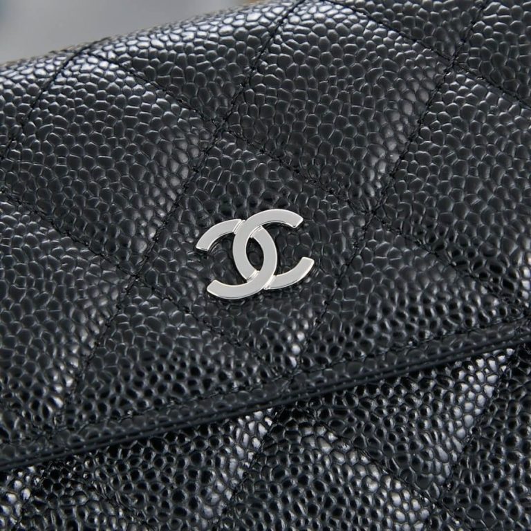 Ch**el classic long wallet